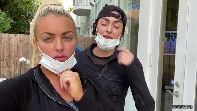 DAMANDYZ_CVS_HAUL_AND_UNBOXING_Mandy_Rose_Sonya_Deville_WWE_mp45024.jpg