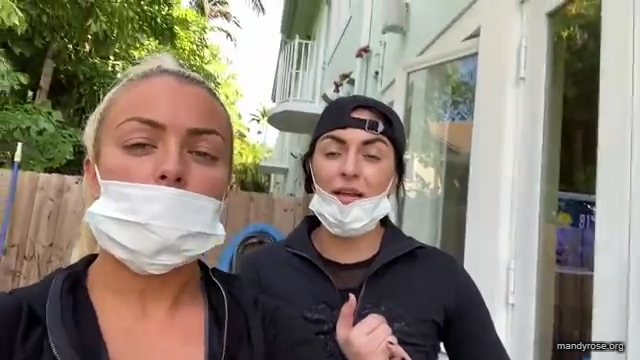 DAMANDYZ_CVS_HAUL_AND_UNBOXING_Mandy_Rose_Sonya_Deville_WWE_mp45028.jpg