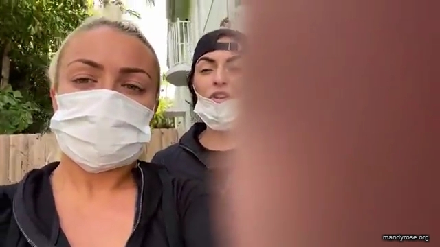 DAMANDYZ_CVS_HAUL_AND_UNBOXING_Mandy_Rose_Sonya_Deville_WWE_mp45033.jpg