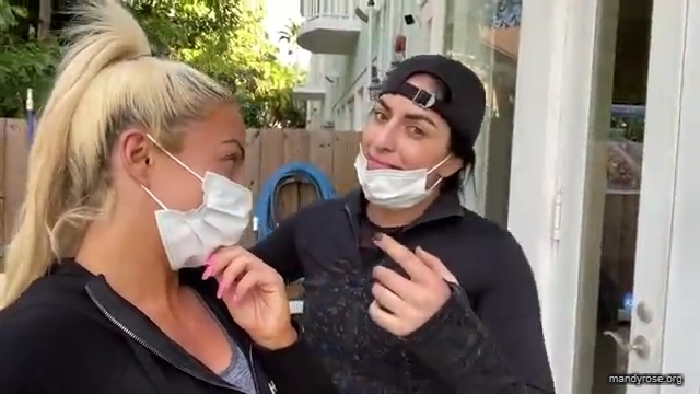 DAMANDYZ_CVS_HAUL_AND_UNBOXING_Mandy_Rose_Sonya_Deville_WWE_mp45039.jpg