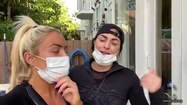 DAMANDYZ_CVS_HAUL_AND_UNBOXING_Mandy_Rose_Sonya_Deville_WWE_mp45040.jpg