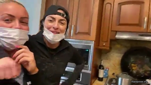 DAMANDYZ_CVS_HAUL_AND_UNBOXING_Mandy_Rose_Sonya_Deville_WWE_mp45052.jpg