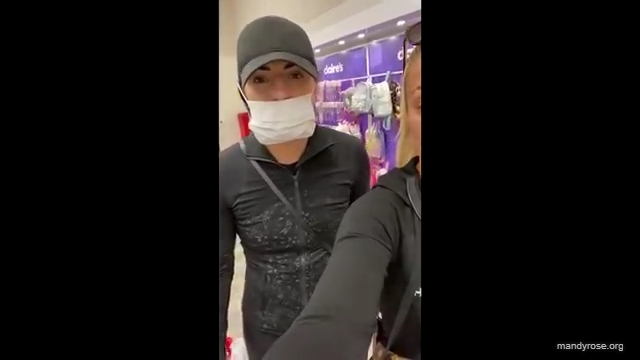 DAMANDYZ_CVS_HAUL_AND_UNBOXING_Mandy_Rose_Sonya_Deville_WWE_mp45078.jpg