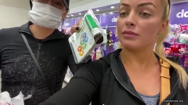 DAMANDYZ_CVS_HAUL_AND_UNBOXING_Mandy_Rose_Sonya_Deville_WWE_mp45092.jpg