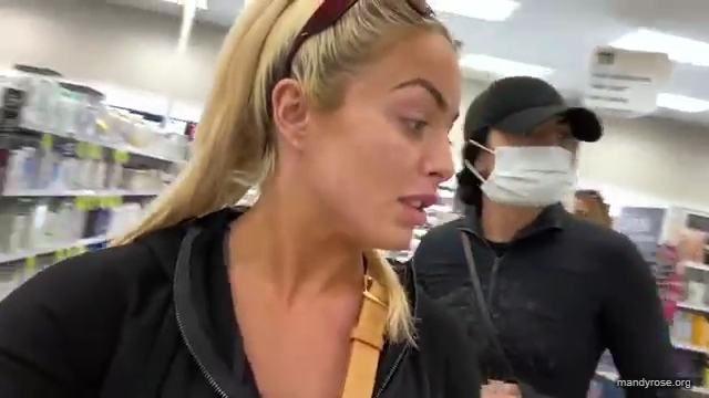 DAMANDYZ_CVS_HAUL_AND_UNBOXING_Mandy_Rose_Sonya_Deville_WWE_mp45115.jpg