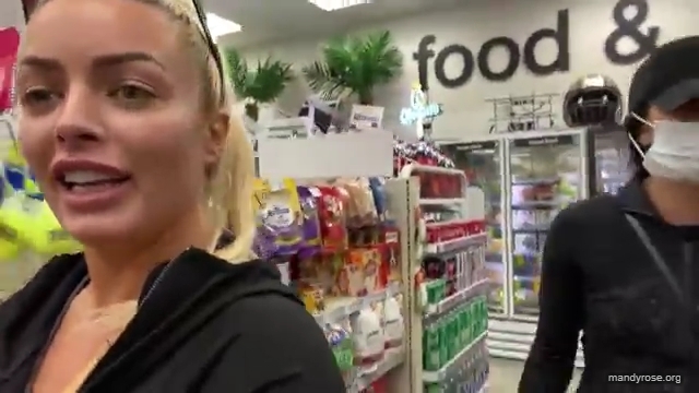 DAMANDYZ_CVS_HAUL_AND_UNBOXING_Mandy_Rose_Sonya_Deville_WWE_mp45159.jpg