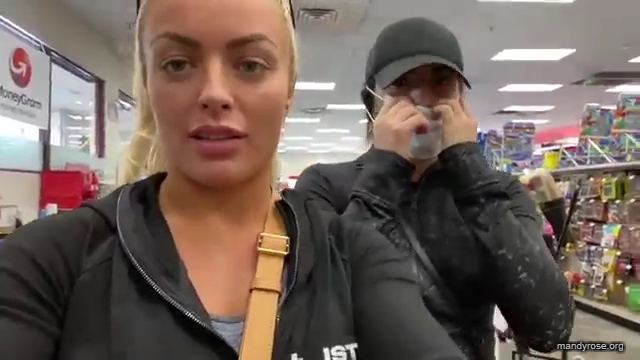DAMANDYZ_CVS_HAUL_AND_UNBOXING_Mandy_Rose_Sonya_Deville_WWE_mp45171.jpg