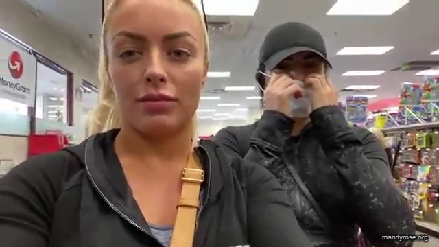DAMANDYZ_CVS_HAUL_AND_UNBOXING_Mandy_Rose_Sonya_Deville_WWE_mp45172.jpg