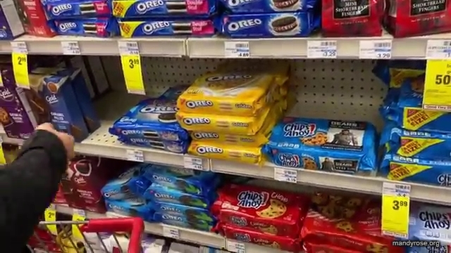 DAMANDYZ_CVS_HAUL_AND_UNBOXING_Mandy_Rose_Sonya_Deville_WWE_mp45177.jpg
