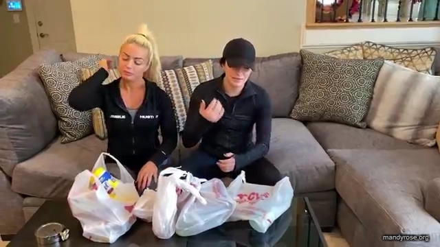 DAMANDYZ_CVS_HAUL_AND_UNBOXING_Mandy_Rose_Sonya_Deville_WWE_mp45217.jpg