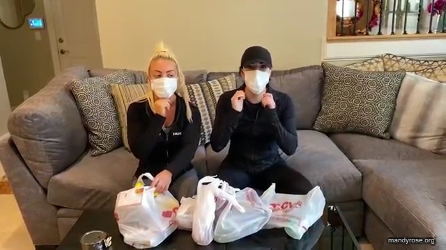 DAMANDYZ_CVS_HAUL_AND_UNBOXING_Mandy_Rose_Sonya_Deville_WWE_mp45242.jpg