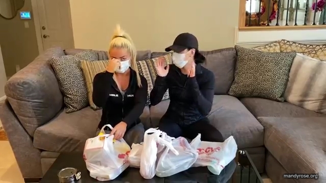 DAMANDYZ_CVS_HAUL_AND_UNBOXING_Mandy_Rose_Sonya_Deville_WWE_mp45243.jpg