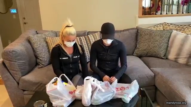 DAMANDYZ_CVS_HAUL_AND_UNBOXING_Mandy_Rose_Sonya_Deville_WWE_mp45247.jpg