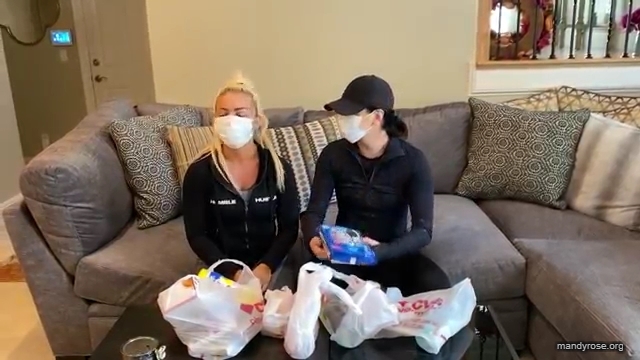 DAMANDYZ_CVS_HAUL_AND_UNBOXING_Mandy_Rose_Sonya_Deville_WWE_mp45257.jpg