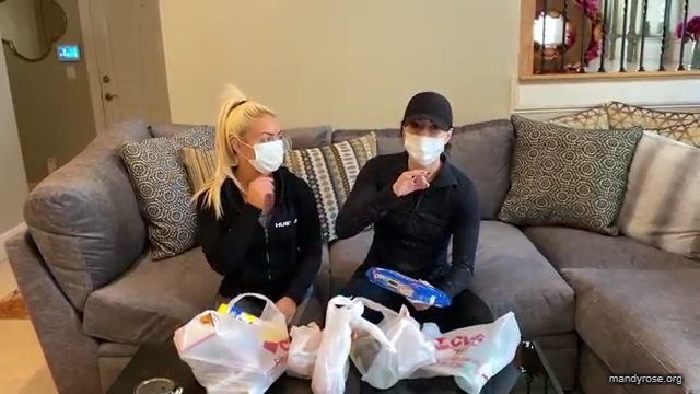 DAMANDYZ_CVS_HAUL_AND_UNBOXING_Mandy_Rose_Sonya_Deville_WWE_mp45259.jpg