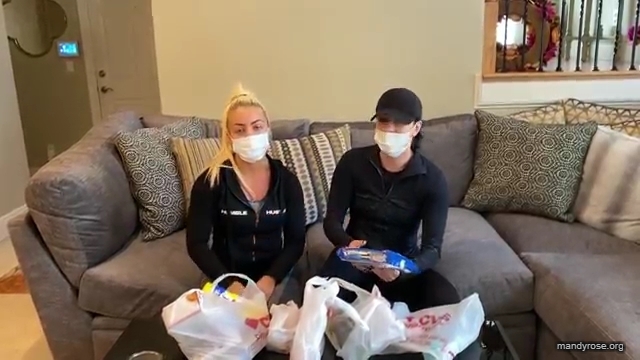 DAMANDYZ_CVS_HAUL_AND_UNBOXING_Mandy_Rose_Sonya_Deville_WWE_mp45263.jpg