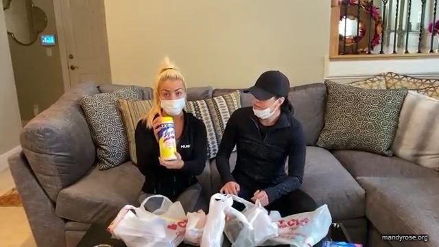 DAMANDYZ_CVS_HAUL_AND_UNBOXING_Mandy_Rose_Sonya_Deville_WWE_mp45268.jpg