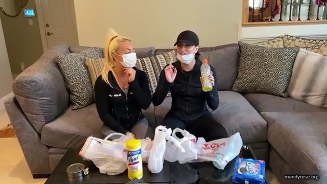 DAMANDYZ_CVS_HAUL_AND_UNBOXING_Mandy_Rose_Sonya_Deville_WWE_mp45287.jpg
