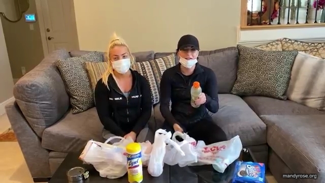 DAMANDYZ_CVS_HAUL_AND_UNBOXING_Mandy_Rose_Sonya_Deville_WWE_mp45290.jpg