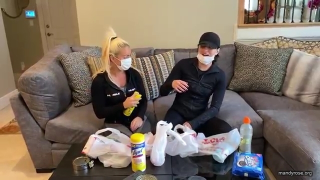 DAMANDYZ_CVS_HAUL_AND_UNBOXING_Mandy_Rose_Sonya_Deville_WWE_mp45301.jpg