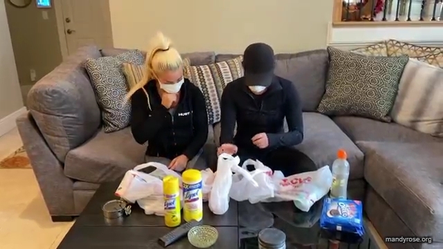 DAMANDYZ_CVS_HAUL_AND_UNBOXING_Mandy_Rose_Sonya_Deville_WWE_mp45309.jpg