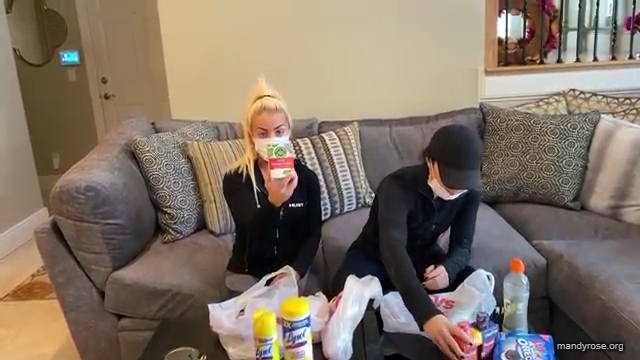 DAMANDYZ_CVS_HAUL_AND_UNBOXING_Mandy_Rose_Sonya_Deville_WWE_mp45333.jpg