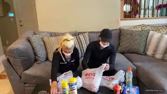 DAMANDYZ_CVS_HAUL_AND_UNBOXING_Mandy_Rose_Sonya_Deville_WWE_mp45345.jpg