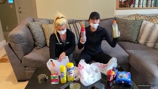 DAMANDYZ_CVS_HAUL_AND_UNBOXING_Mandy_Rose_Sonya_Deville_WWE_mp45351.jpg