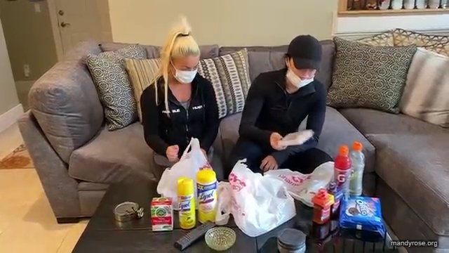 DAMANDYZ_CVS_HAUL_AND_UNBOXING_Mandy_Rose_Sonya_Deville_WWE_mp45359.jpg