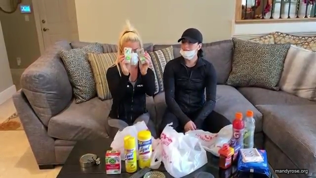 DAMANDYZ_CVS_HAUL_AND_UNBOXING_Mandy_Rose_Sonya_Deville_WWE_mp45363.jpg