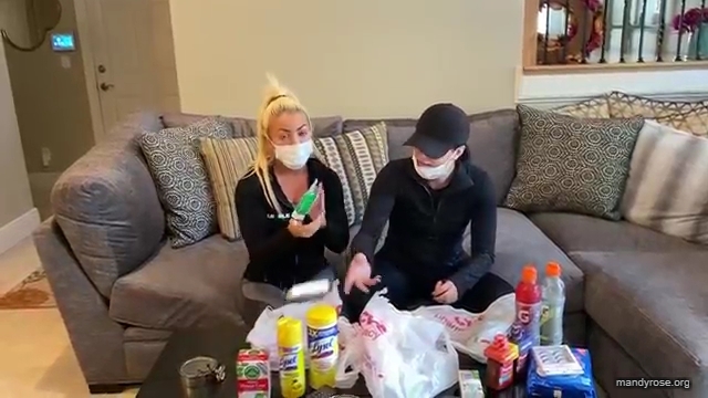 DAMANDYZ_CVS_HAUL_AND_UNBOXING_Mandy_Rose_Sonya_Deville_WWE_mp45368.jpg