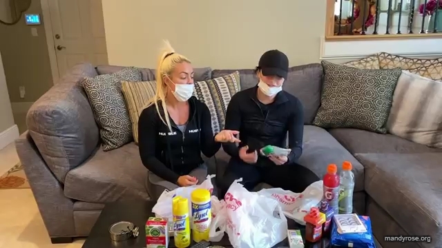 DAMANDYZ_CVS_HAUL_AND_UNBOXING_Mandy_Rose_Sonya_Deville_WWE_mp45376.jpg
