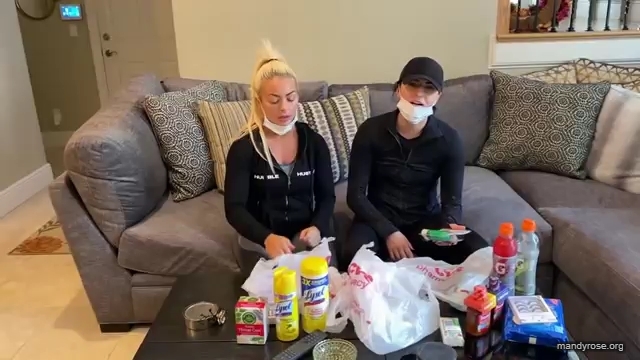 DAMANDYZ_CVS_HAUL_AND_UNBOXING_Mandy_Rose_Sonya_Deville_WWE_mp45380.jpg