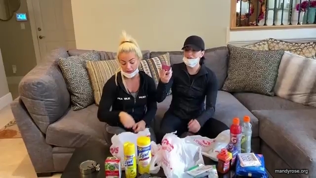 DAMANDYZ_CVS_HAUL_AND_UNBOXING_Mandy_Rose_Sonya_Deville_WWE_mp45393.jpg