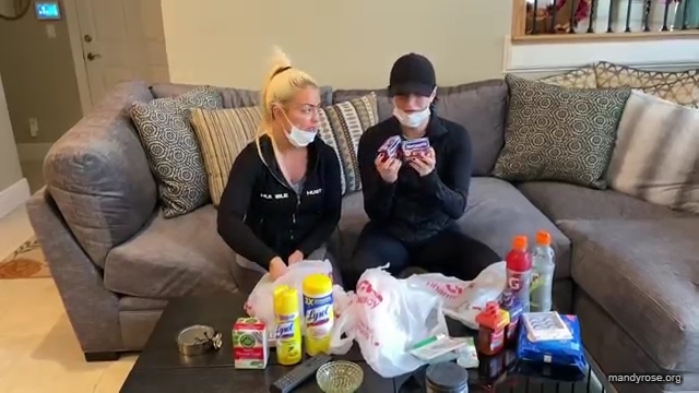 DAMANDYZ_CVS_HAUL_AND_UNBOXING_Mandy_Rose_Sonya_Deville_WWE_mp45401.jpg