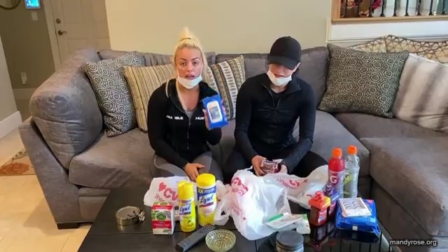 DAMANDYZ_CVS_HAUL_AND_UNBOXING_Mandy_Rose_Sonya_Deville_WWE_mp45404.jpg
