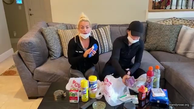 DAMANDYZ_CVS_HAUL_AND_UNBOXING_Mandy_Rose_Sonya_Deville_WWE_mp45410.jpg