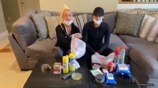 DAMANDYZ_CVS_HAUL_AND_UNBOXING_Mandy_Rose_Sonya_Deville_WWE_mp45435.jpg