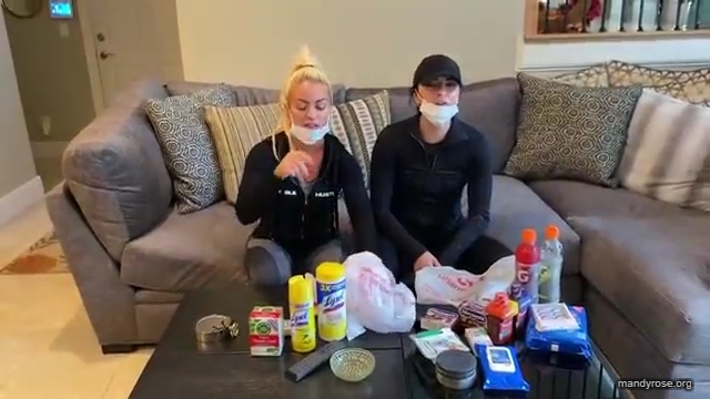 DAMANDYZ_CVS_HAUL_AND_UNBOXING_Mandy_Rose_Sonya_Deville_WWE_mp45436.jpg