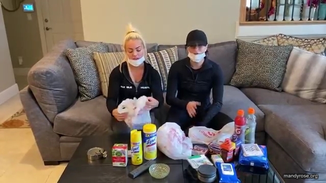 DAMANDYZ_CVS_HAUL_AND_UNBOXING_Mandy_Rose_Sonya_Deville_WWE_mp45438.jpg