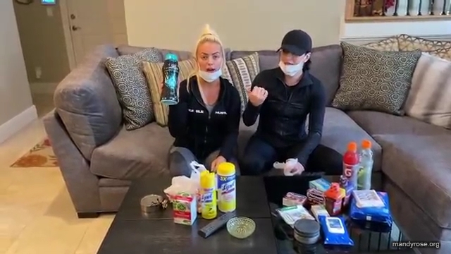 DAMANDYZ_CVS_HAUL_AND_UNBOXING_Mandy_Rose_Sonya_Deville_WWE_mp45460.jpg