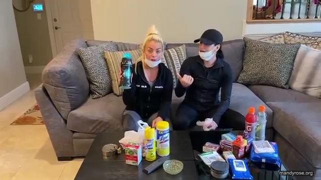 DAMANDYZ_CVS_HAUL_AND_UNBOXING_Mandy_Rose_Sonya_Deville_WWE_mp45461.jpg