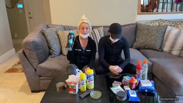 DAMANDYZ_CVS_HAUL_AND_UNBOXING_Mandy_Rose_Sonya_Deville_WWE_mp45463.jpg