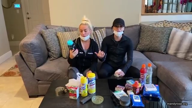 DAMANDYZ_CVS_HAUL_AND_UNBOXING_Mandy_Rose_Sonya_Deville_WWE_mp45465.jpg