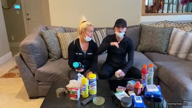 DAMANDYZ_CVS_HAUL_AND_UNBOXING_Mandy_Rose_Sonya_Deville_WWE_mp45468.jpg