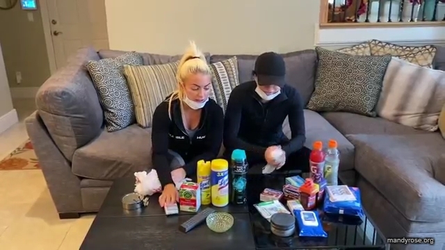 DAMANDYZ_CVS_HAUL_AND_UNBOXING_Mandy_Rose_Sonya_Deville_WWE_mp45475.jpg