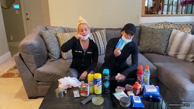 DAMANDYZ_CVS_HAUL_AND_UNBOXING_Mandy_Rose_Sonya_Deville_WWE_mp45483.jpg
