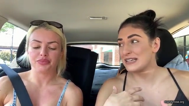 DAMANDYZ_DONUTZ_-_Norfolk2C_VA_WWE_Mandy_Rose_Sonya_Deville_Damandyz_Donutz_mp40093.jpg