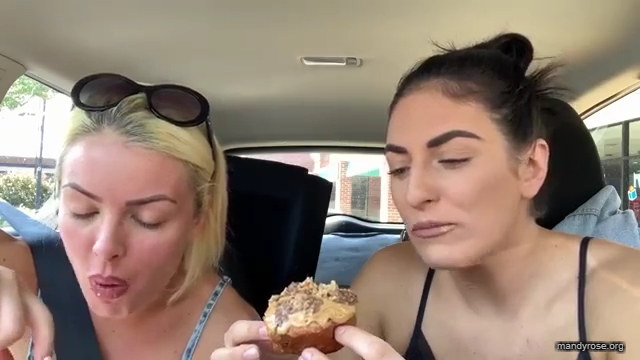 DAMANDYZ_DONUTZ_-_Norfolk2C_VA_WWE_Mandy_Rose_Sonya_Deville_Damandyz_Donutz_mp40171.jpg