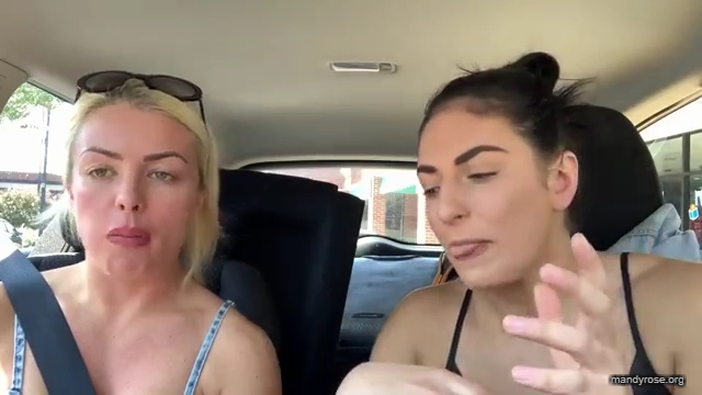 DAMANDYZ_DONUTZ_-_Norfolk2C_VA_WWE_Mandy_Rose_Sonya_Deville_Damandyz_Donutz_mp40194.jpg